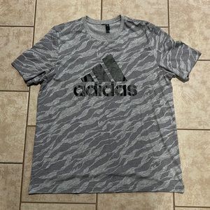 Men’s XL Excellent Adidas Camo Shirt